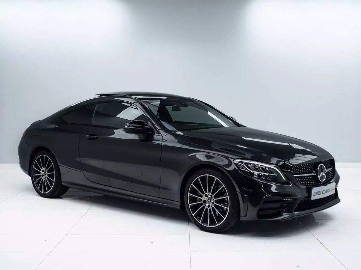 Vehicle Image for 1/17for Mercedes-Benz C-Class C300 Coupe AMG Line