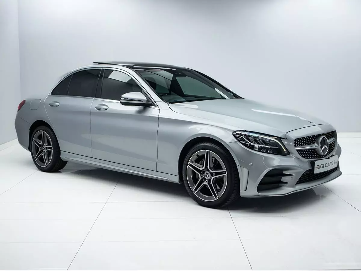 Vehicle Image for 1/3for Mercedes-Benz C-Class C200 AMG Line