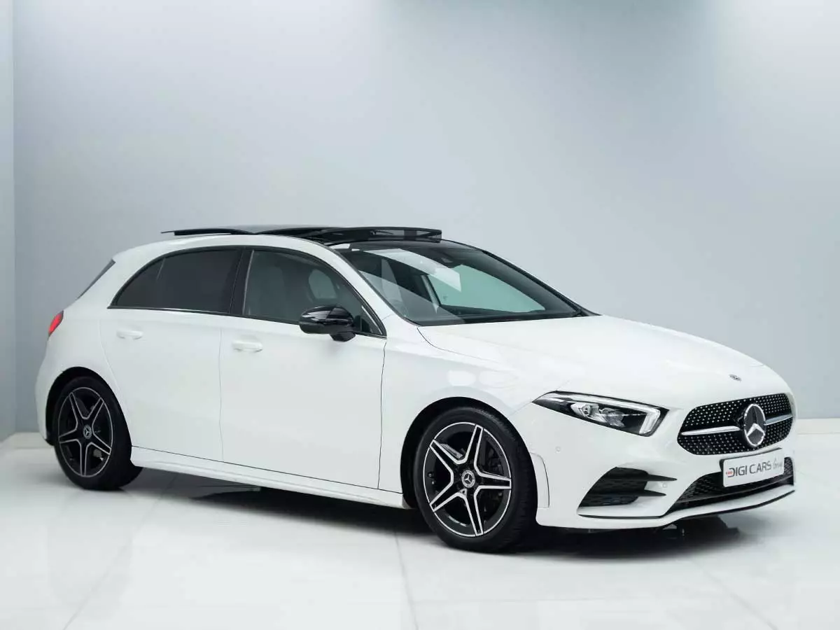 Vehicle Image for 1/17for Mercedes-Benz A-Class A200 Hatch AMG Line