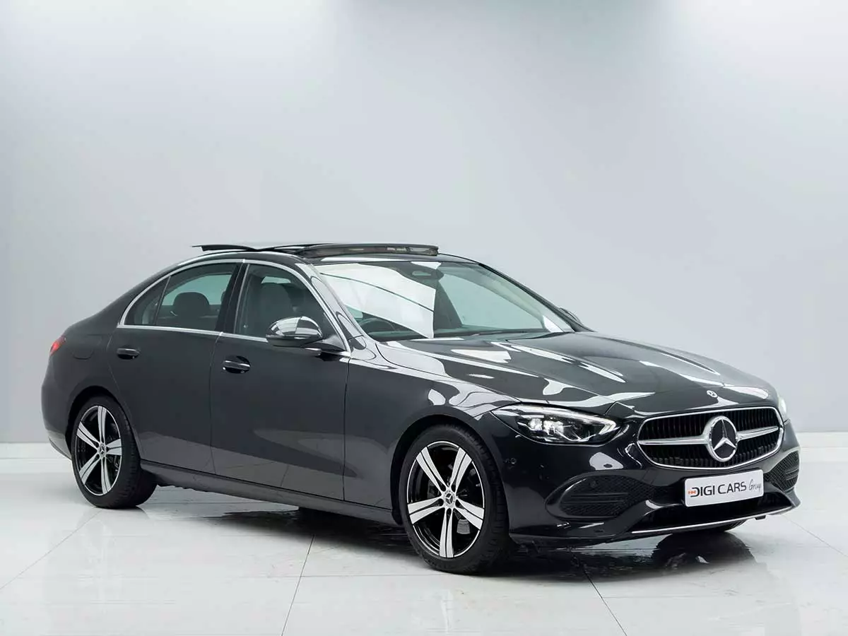 Mercedes-Benz C-Class C220d Avantgarde 2022
