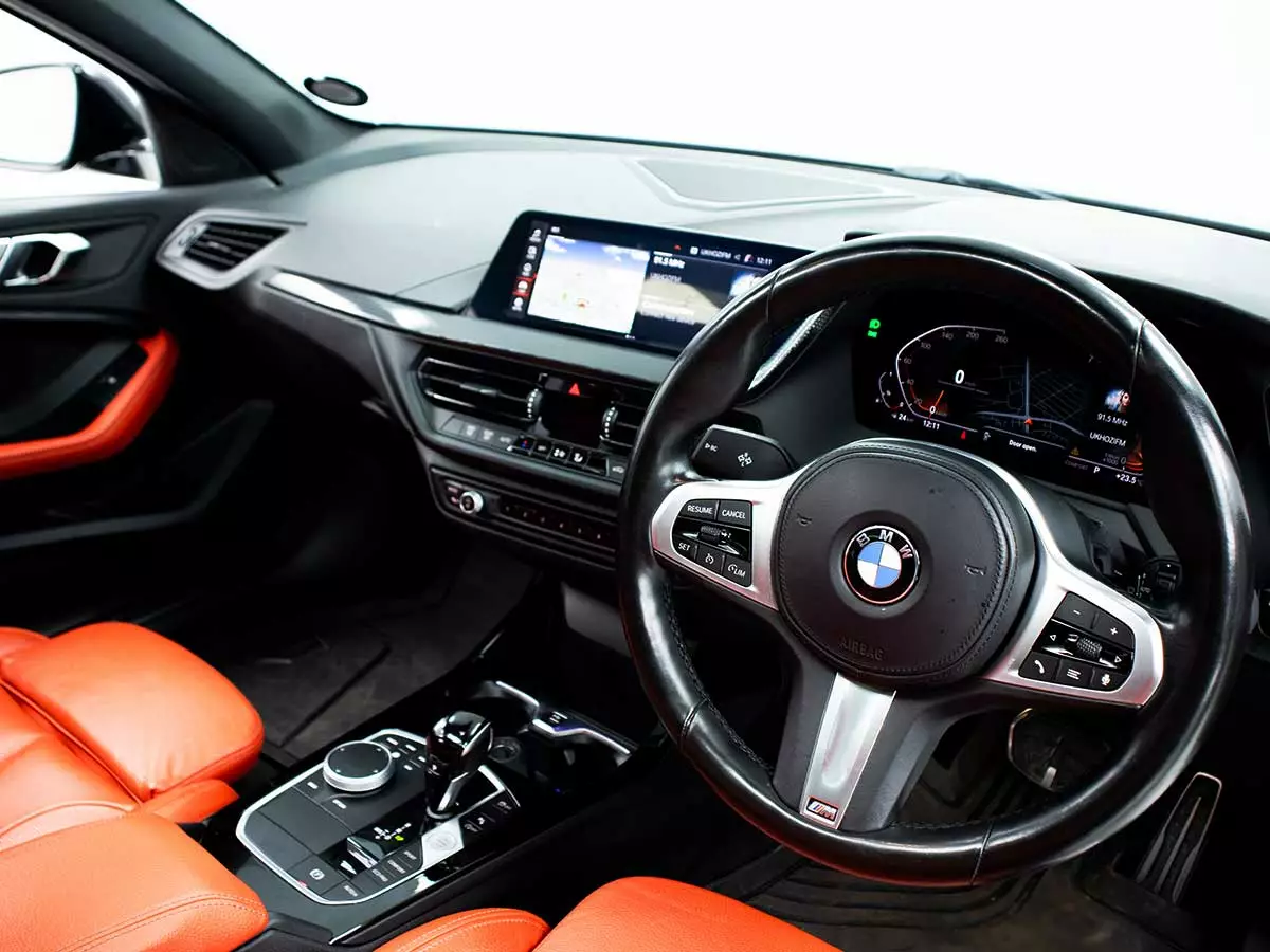 Vehicle Image for 13/17for BMW 1 Series 118i M Sport