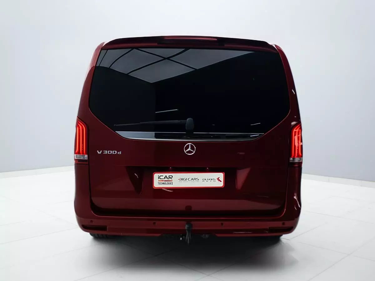 Vehicle Image for 9/18for Mercedes-Benz V-Class V300d Exclusive AMG Line