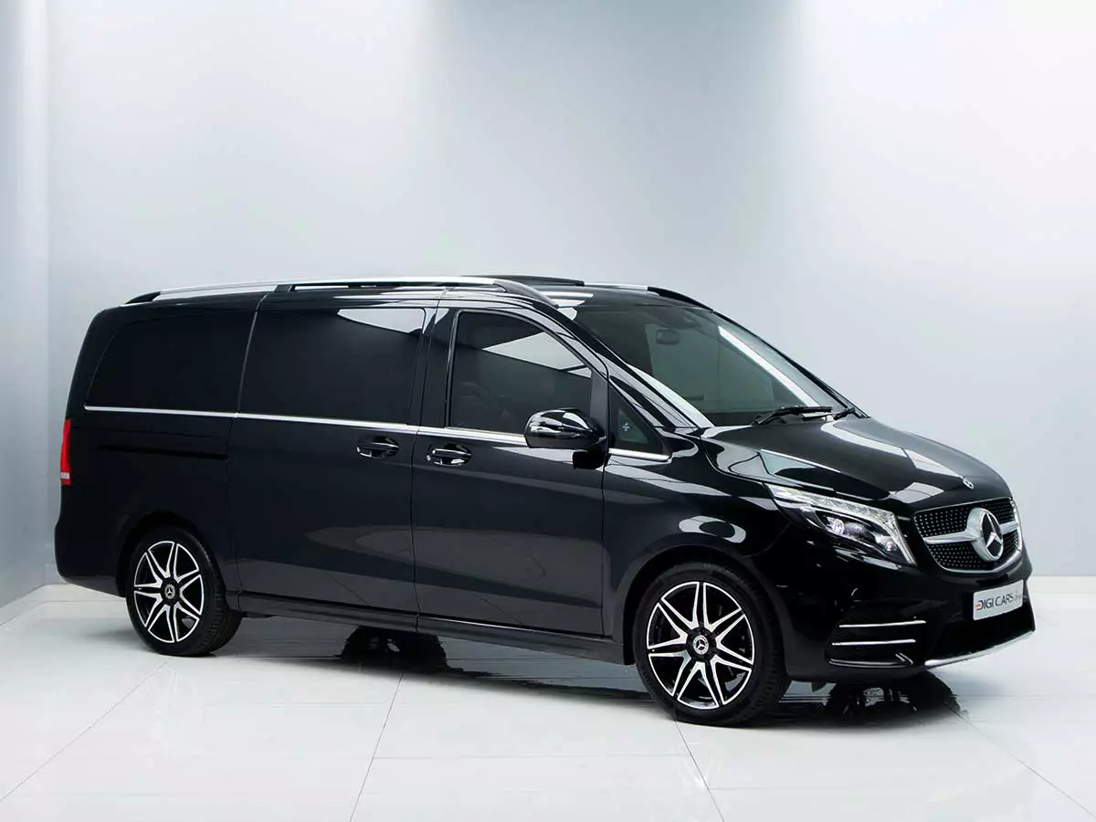 Vehicle Image for 1/18for Mercedes-Benz V-Class V250d Avantgarde