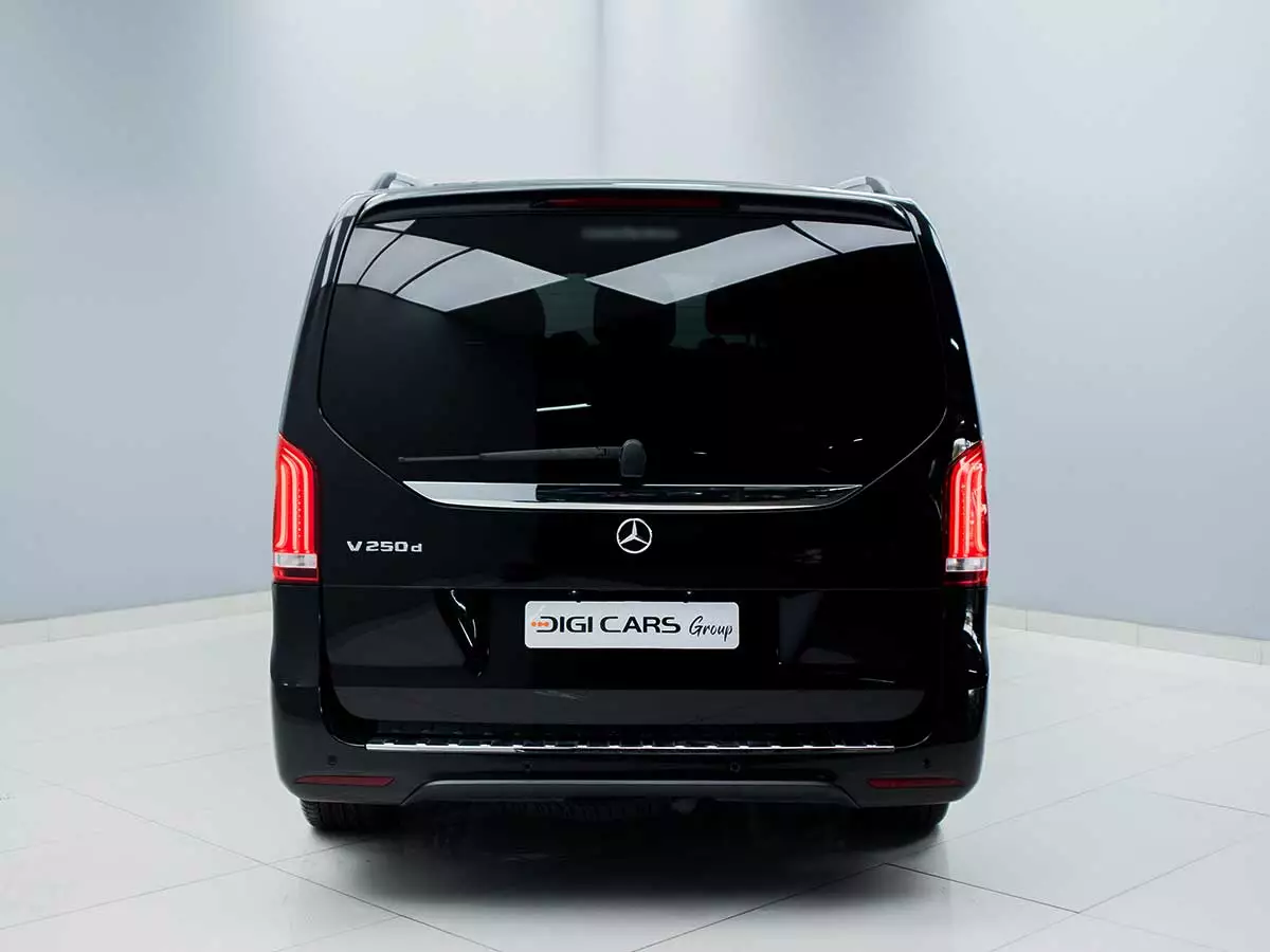 Vehicle Image for 9/18for Mercedes-Benz V-Class V250d Avantgarde