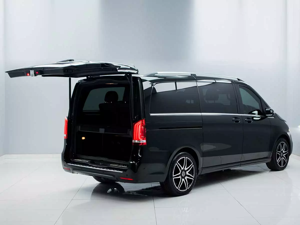 Vehicle Image for 6/18for Mercedes-Benz V-Class V250d Avantgarde