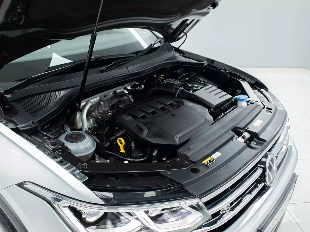 Vehicle Image for 8/17for Volkswagen Tiguan 2.0TSI 162kW 4Motion R-Line