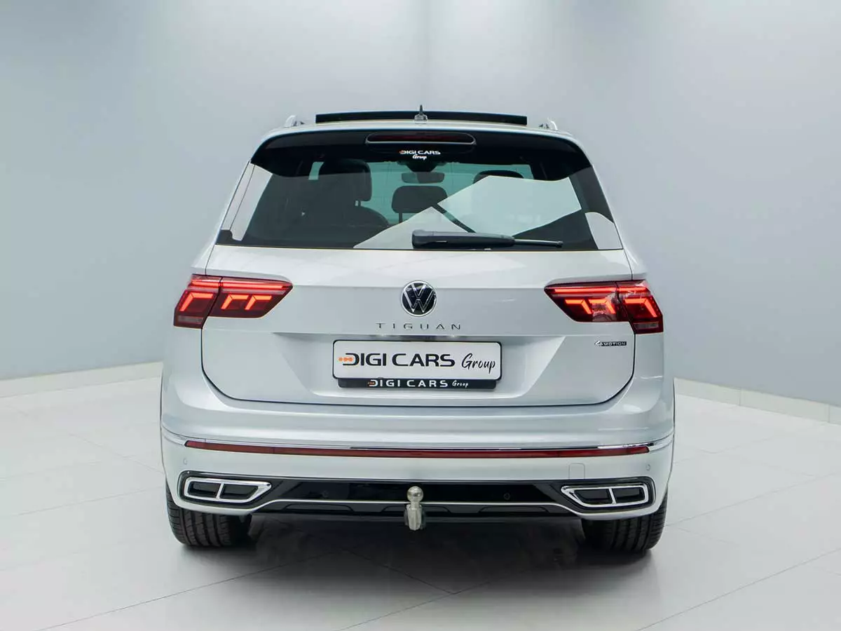 Vehicle Image for 9/17for Volkswagen Tiguan 2.0TSI 162kW 4Motion R-Line