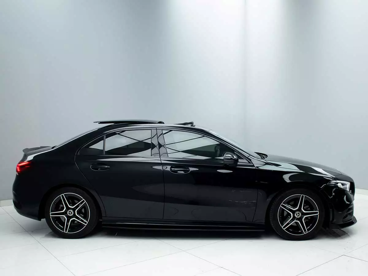Vehicle Image for 4/17for Mercedes-Benz A-Class A200 Sedan AMG Line