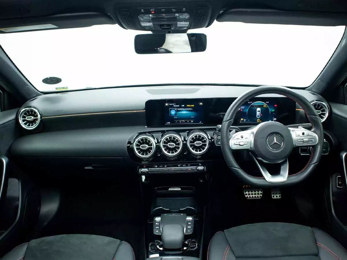 Vehicle Image for 14/17for Mercedes-Benz A-Class A200 Sedan AMG Line