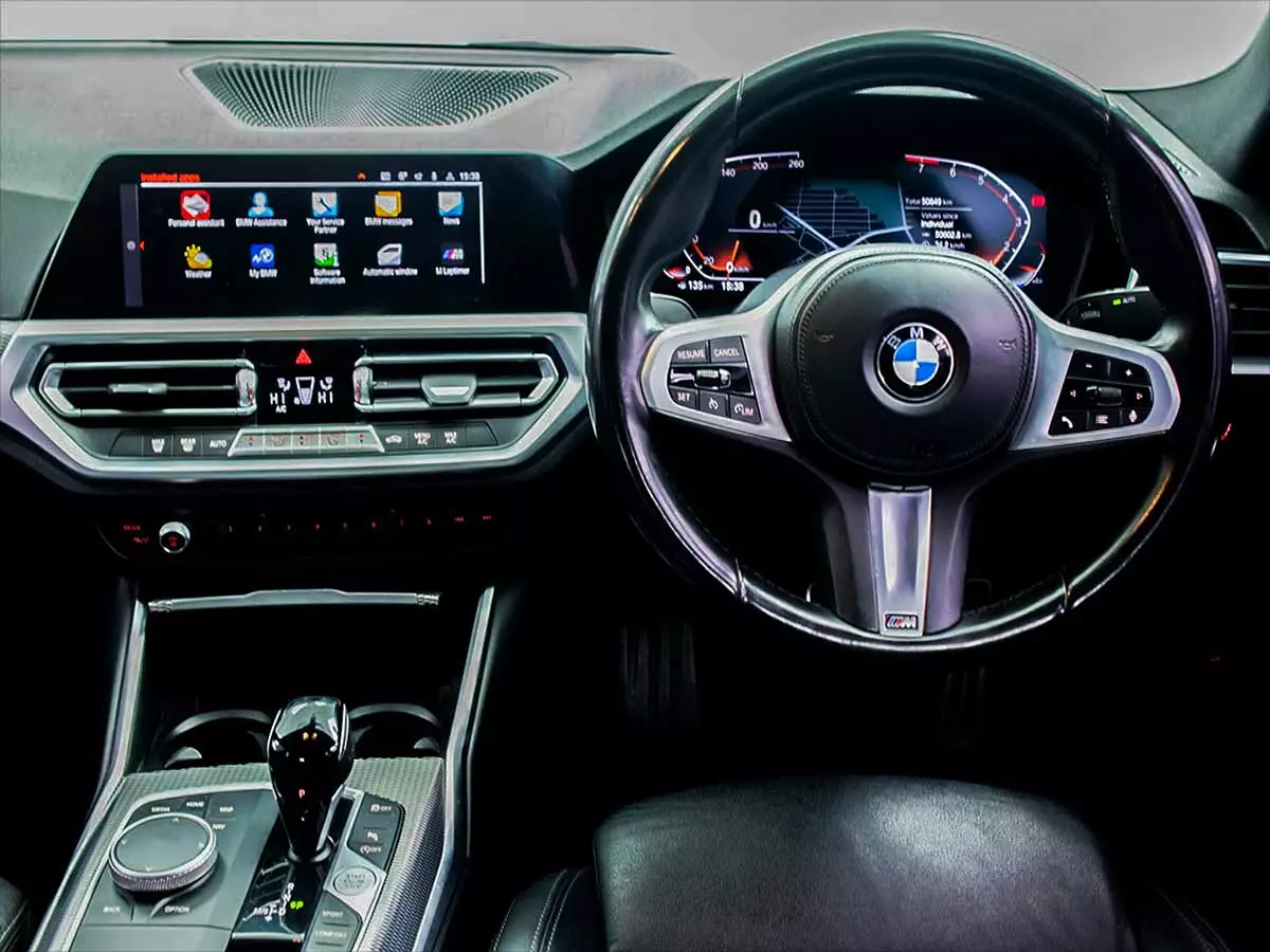 Vehicle Image for 15/17for BMW 3 Series 320i M Sport