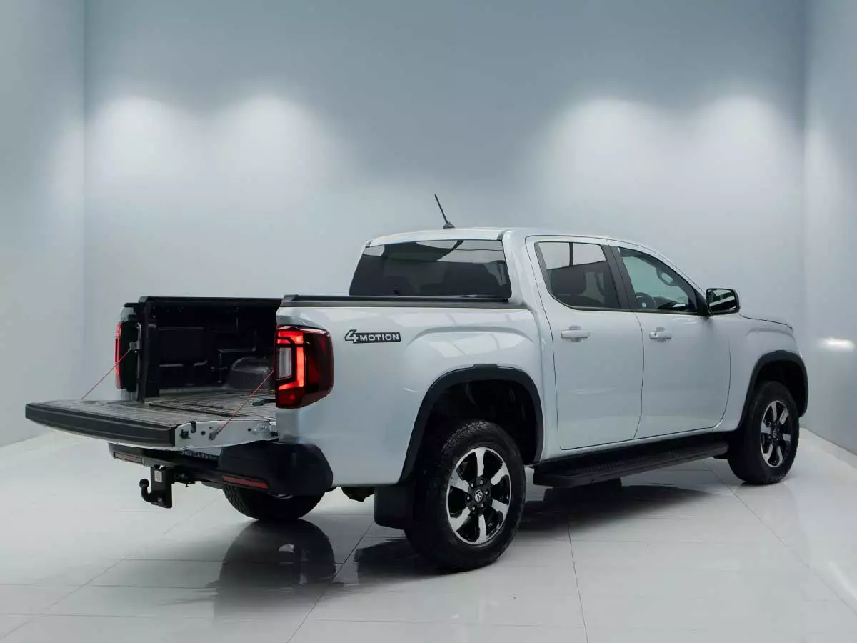 Vehicle Image for 6/17for Volkswagen Amarok 2.0BITDI Double Cab Life 4Motion