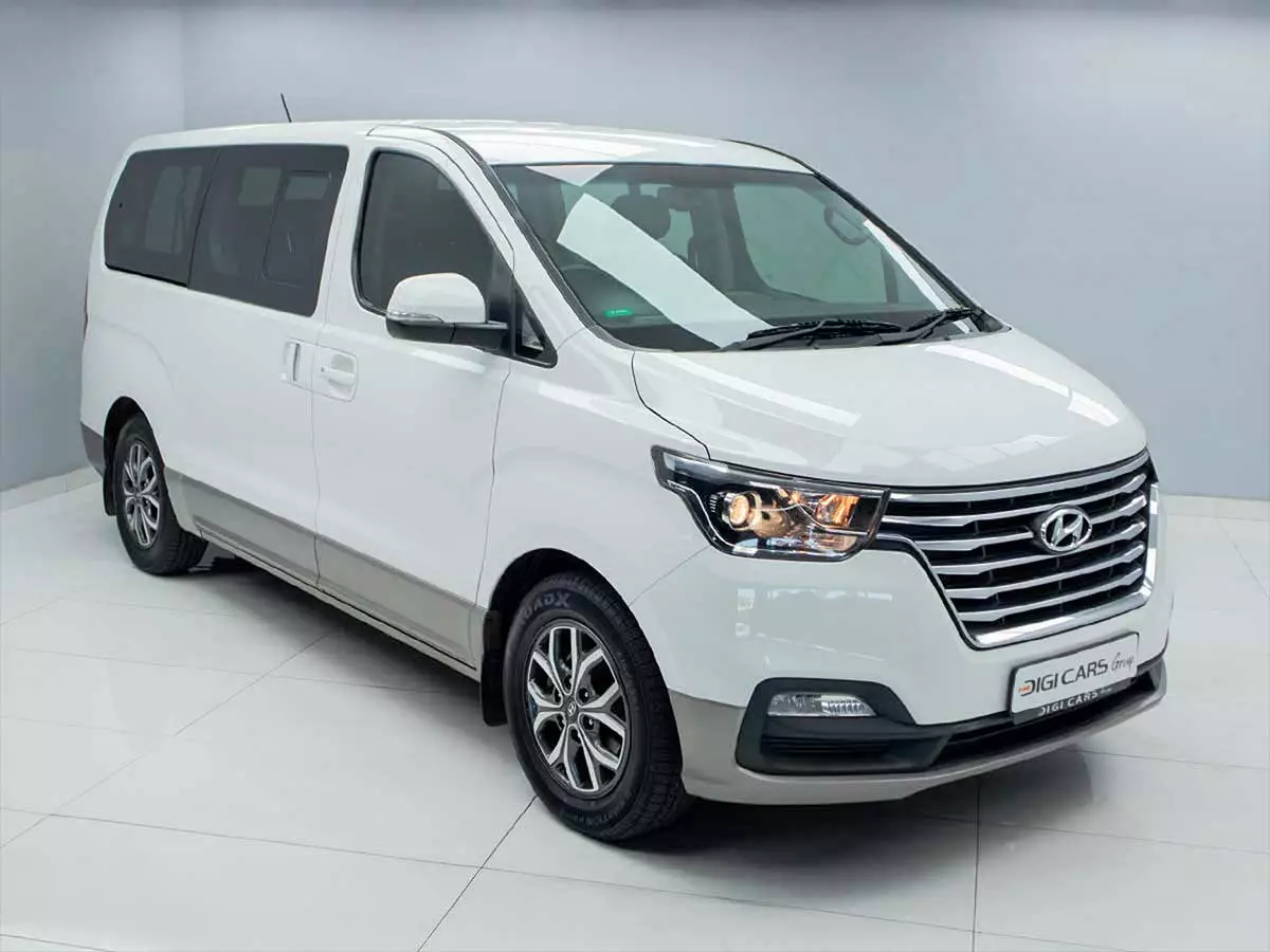Vehicle Image for 2/18for Hyundai H-1 2.5 CRDI ELITE Auto  9-Seater