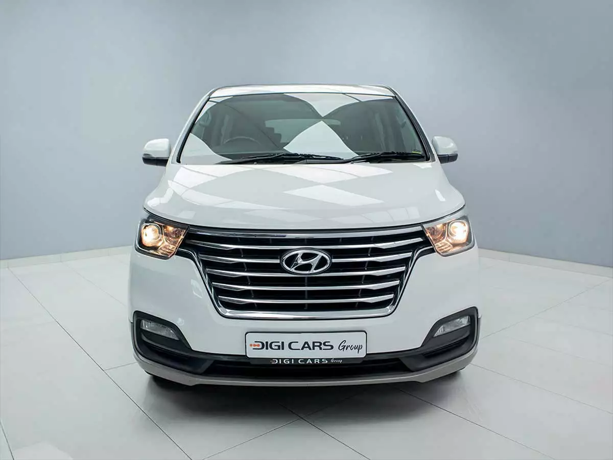 Vehicle Image for 3/18for Hyundai H-1 2.5 CRDI ELITE Auto  9-Seater
