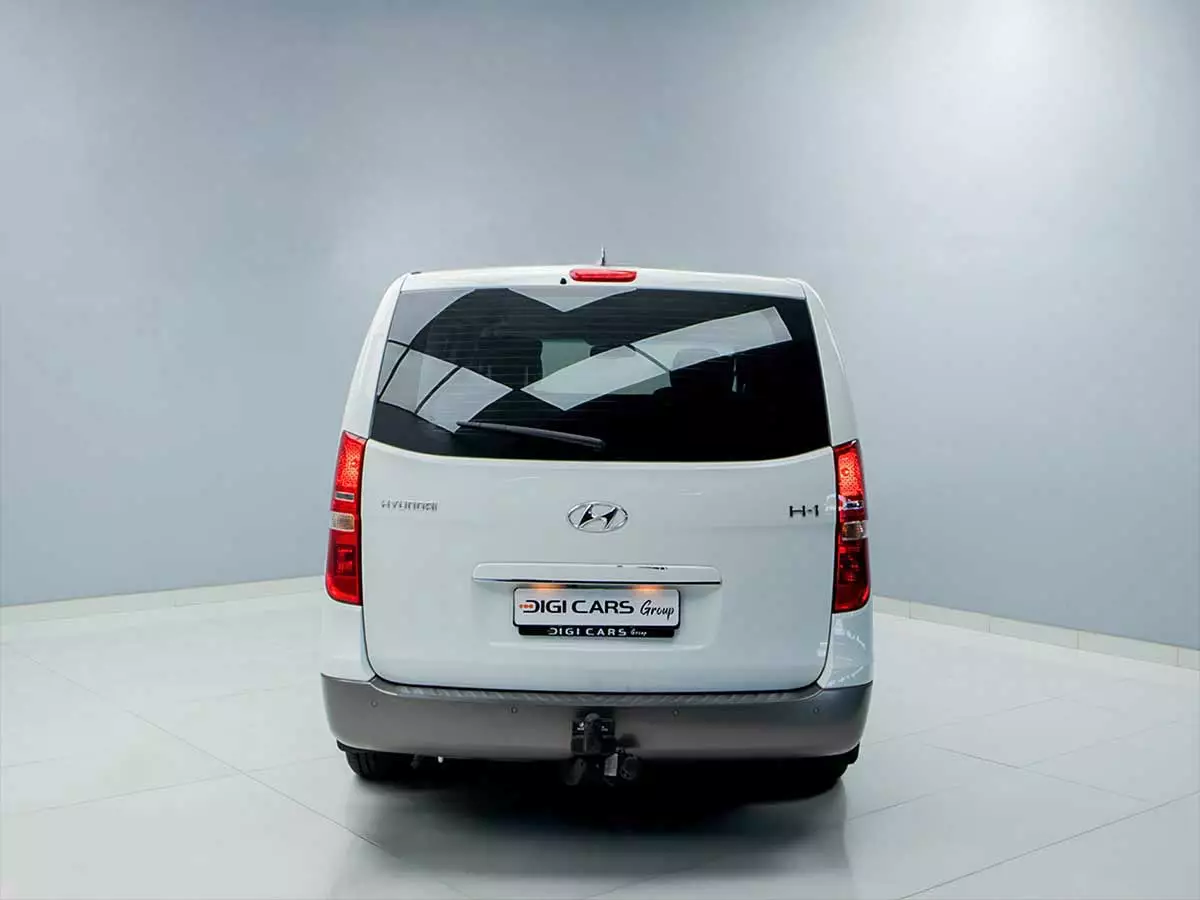 Vehicle Image for 9/18for Hyundai H-1 2.5 CRDI ELITE Auto  9-Seater