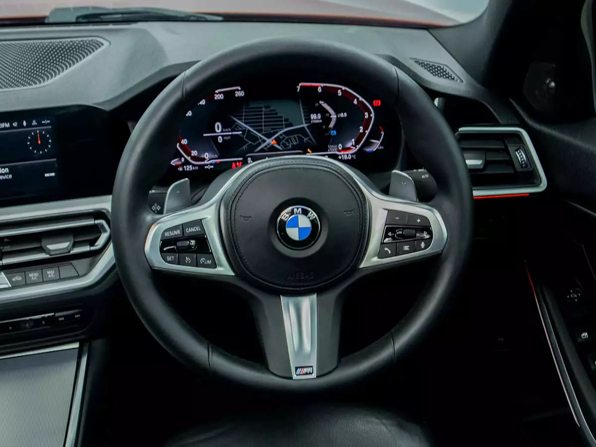 Vehicle Image for 10/17for BMW 3 Series 330i M Sport