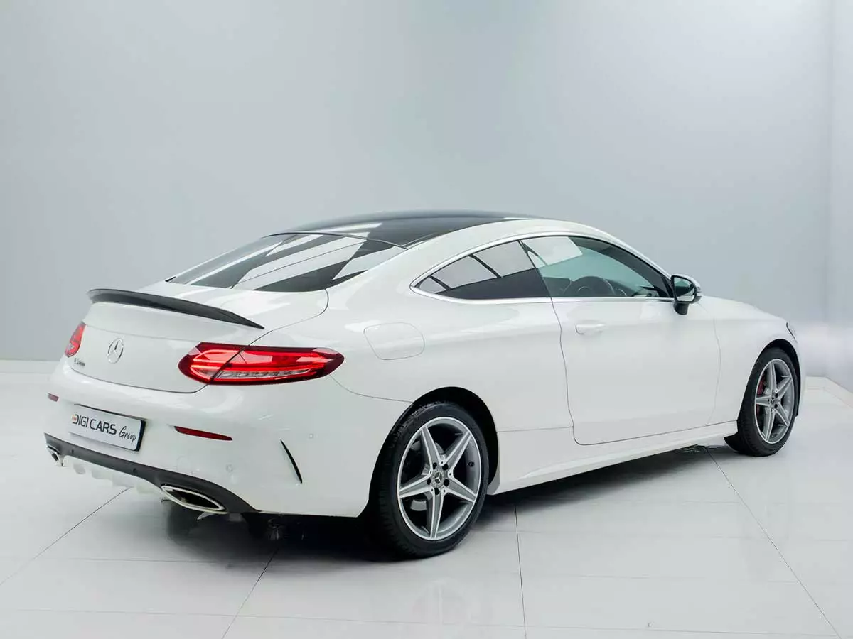 Vehicle Image for 5/17for Mercedes-Benz C-Class C200 Coupe Auto