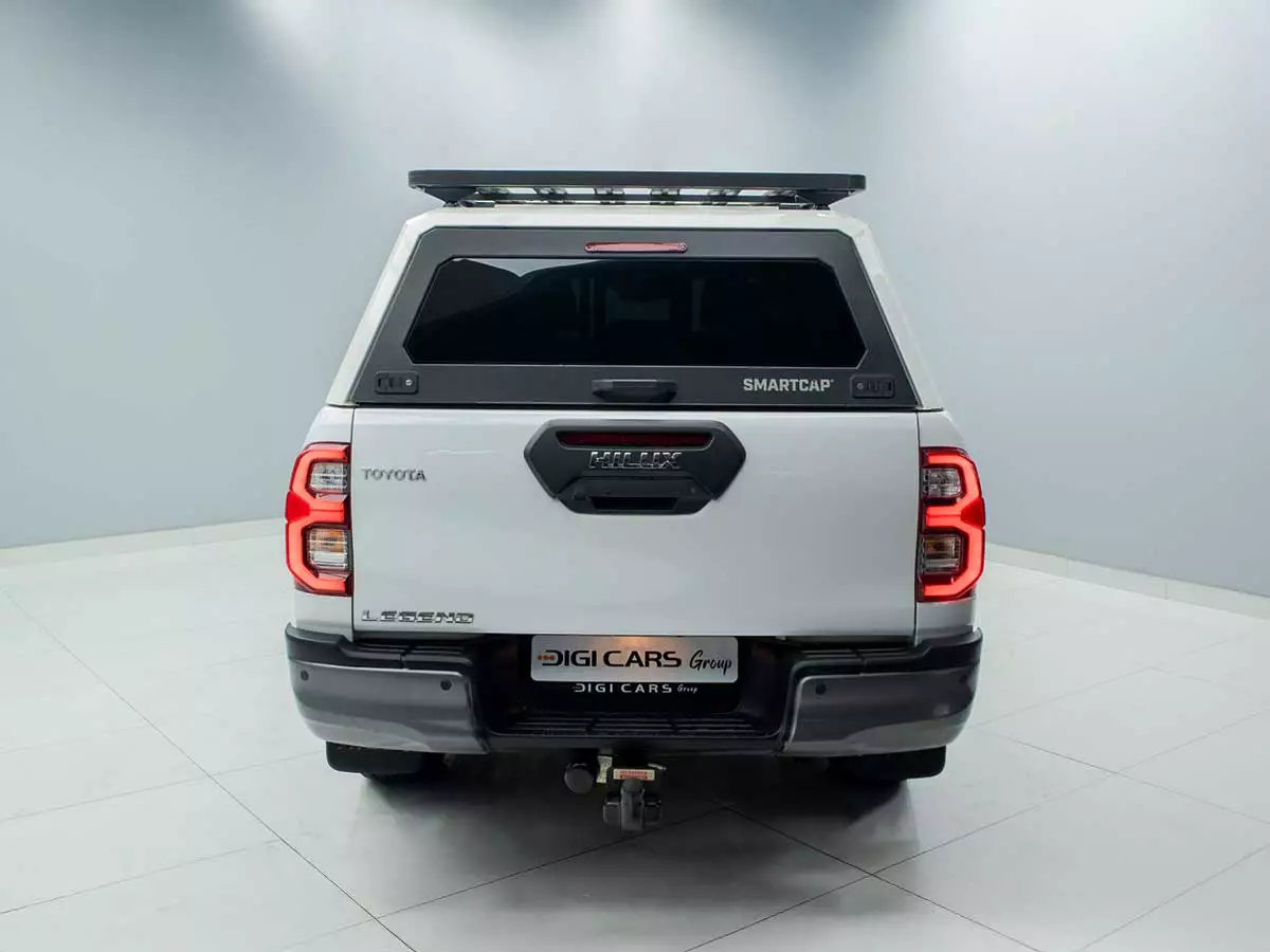 Vehicle Image for 9/17for Toyota Hilux 2.8GD-6 Double Cab Legend RS Auto