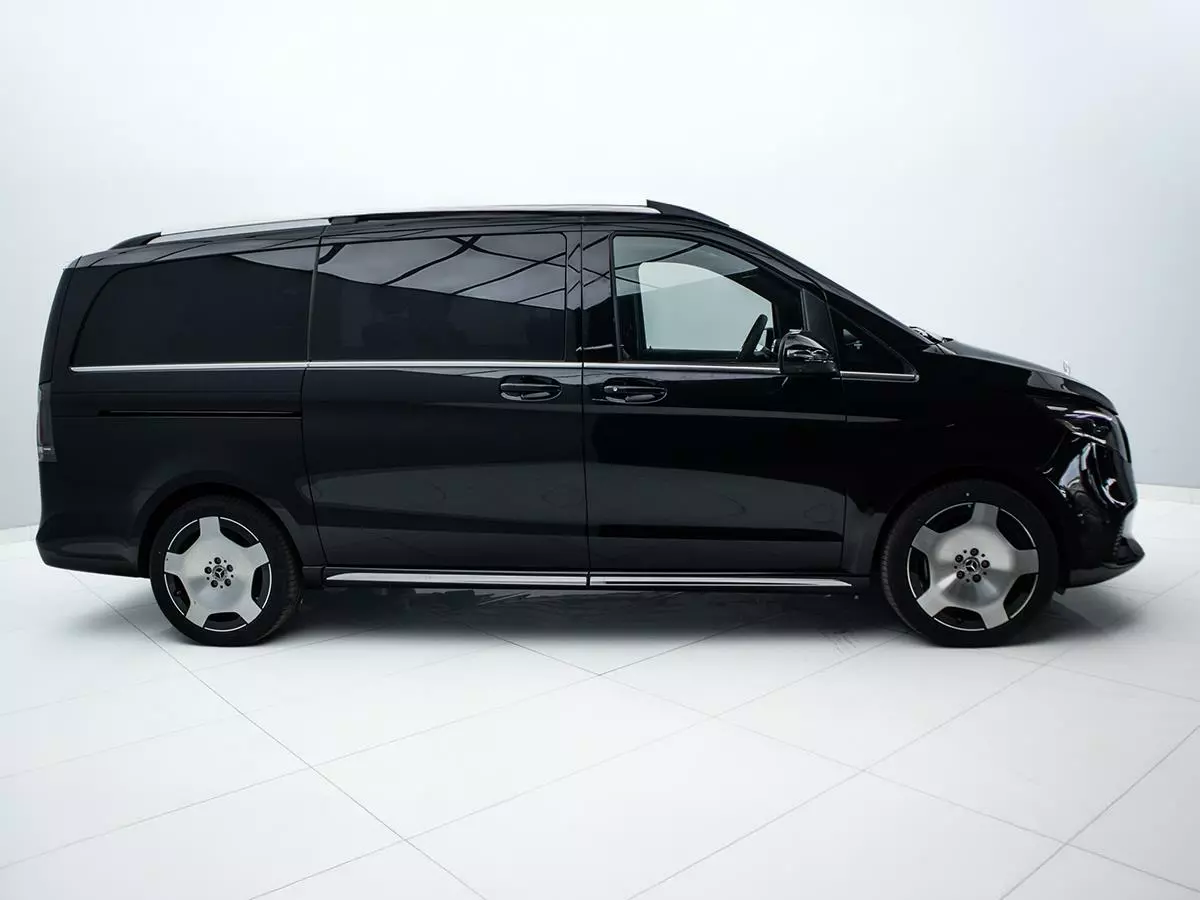 Vehicle Image for 4/19for Mercedes-Benz V-Class V300d Exclusive