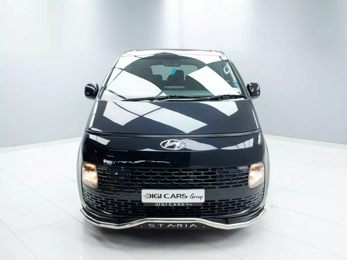 Vehicle Image for 3/17for Hyundai Staria 2.2D Executive 9-seater