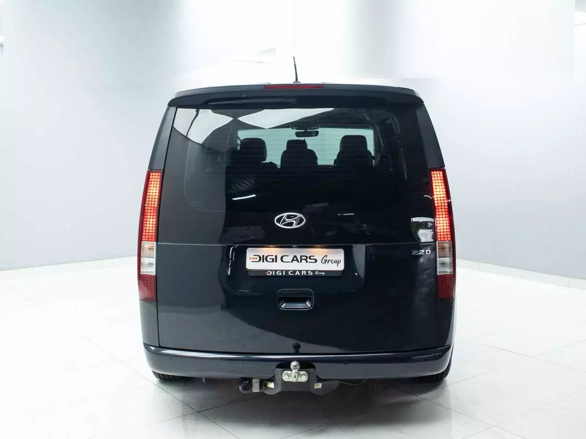 Vehicle Image for 8/17for Hyundai Staria 2.2D Executive 9-seater