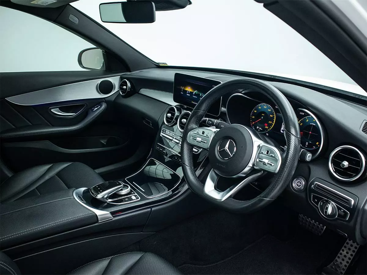 Vehicle Image for 10/18for Mercedes-Benz C-Class C200 AMG Line