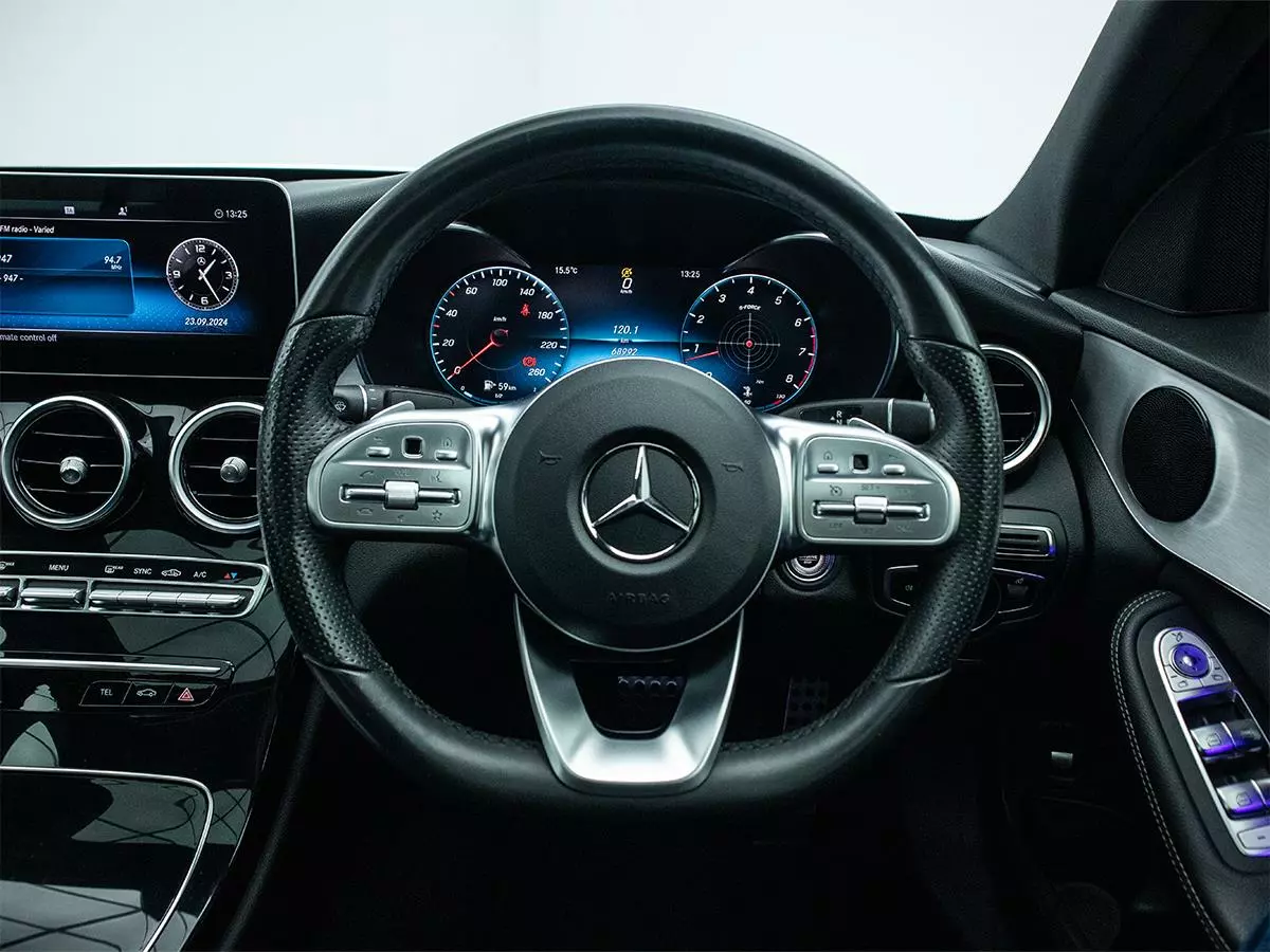 Vehicle Image for 11/18for Mercedes-Benz C-Class C200 AMG Line
