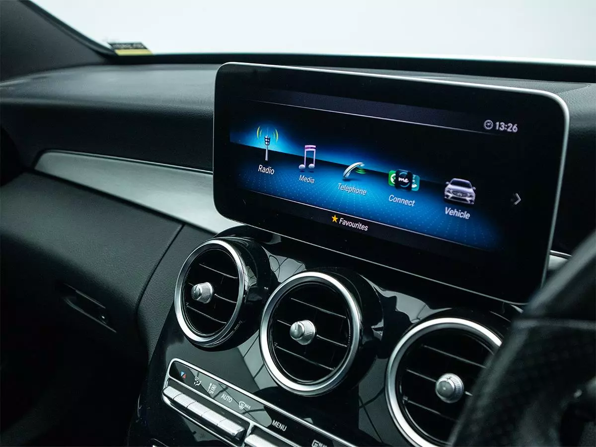 Vehicle Image for 12/18for Mercedes-Benz C-Class C200 AMG Line
